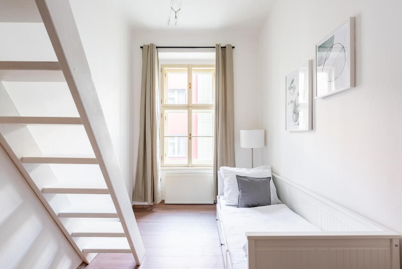 Budget Reznicka Apartment Prague Ngoại thất bức ảnh