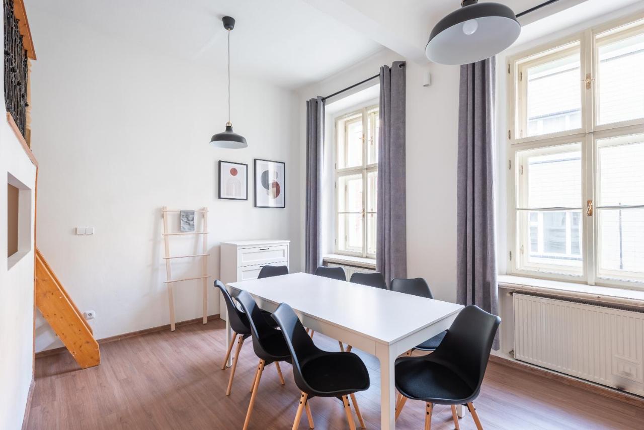 Budget Reznicka Apartment Prague Ngoại thất bức ảnh