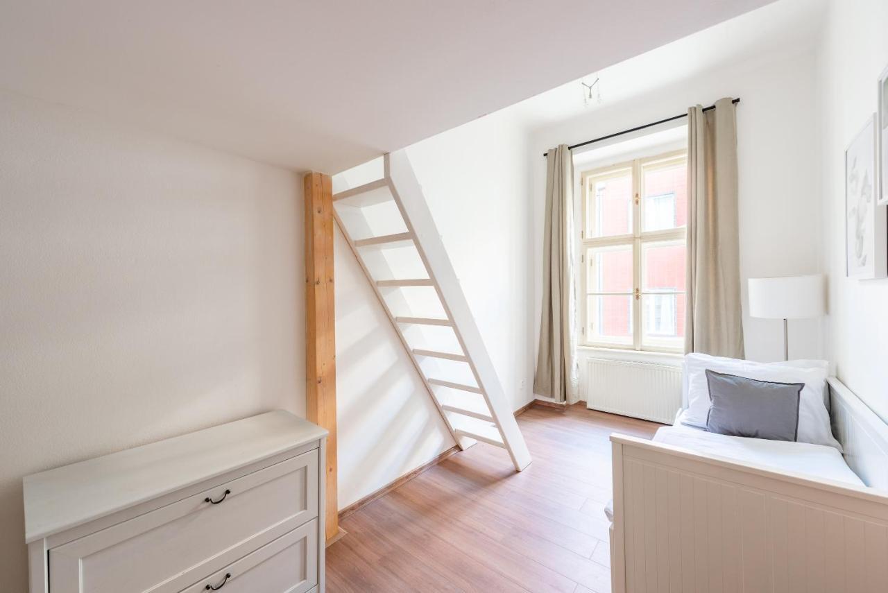 Budget Reznicka Apartment Prague Ngoại thất bức ảnh