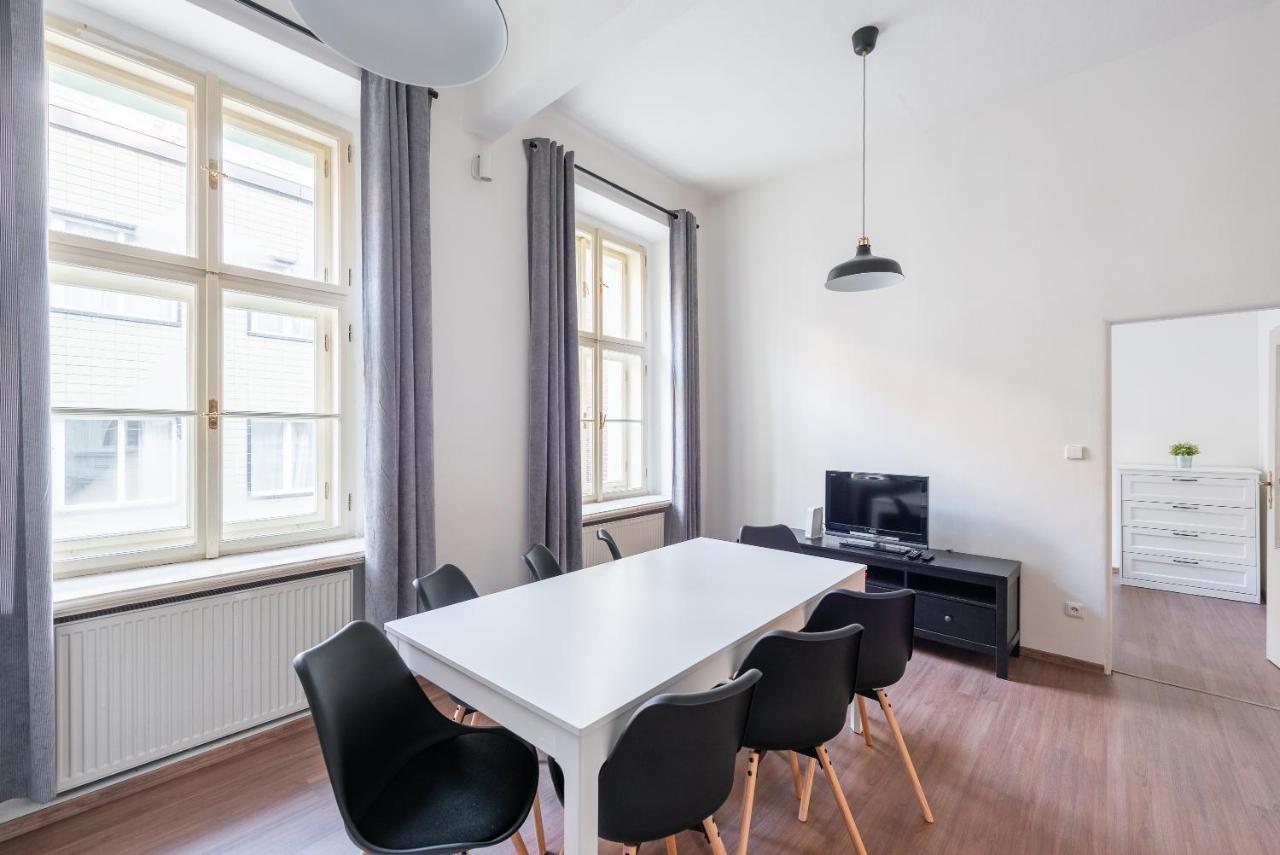 Budget Reznicka Apartment Prague Ngoại thất bức ảnh